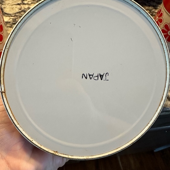 Vintage Retro Metal Canister set Red/White Flowers - Picture 7 of 15